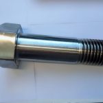 шестнадесети болт